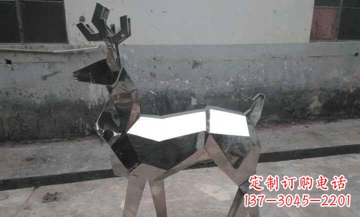 威海不锈钢小鹿石雕——雕塑中的优雅与高贵