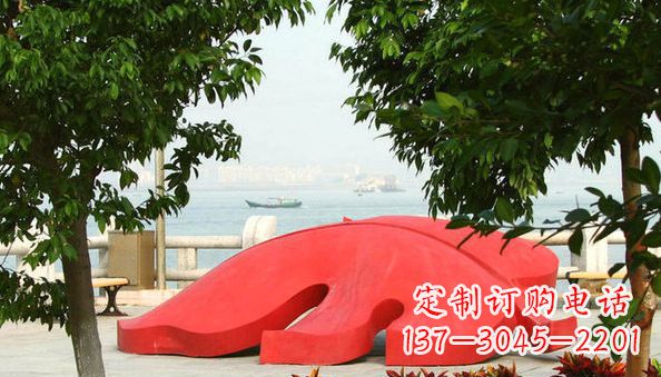 威海不锈钢树叶雕塑——精美外观,艺术精神