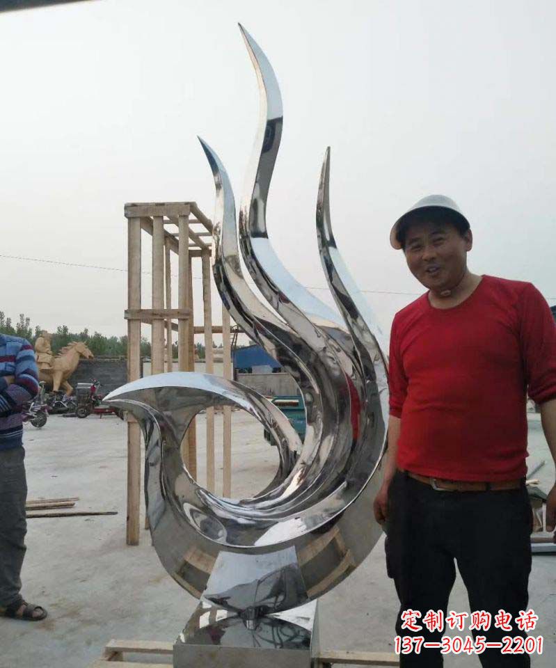 威海不锈钢艺术之美——凤凰雕塑