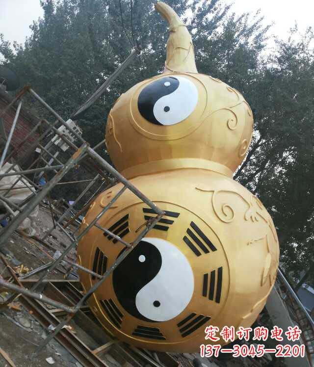 威海精美不锈钢葫芦雕塑