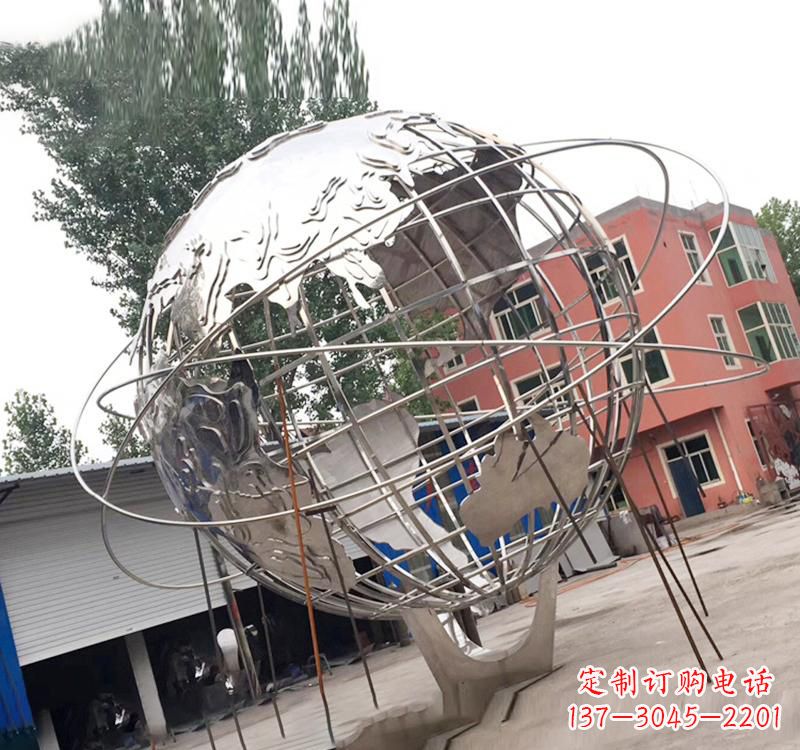 威海不锈钢艺术镂空地球仪雕塑