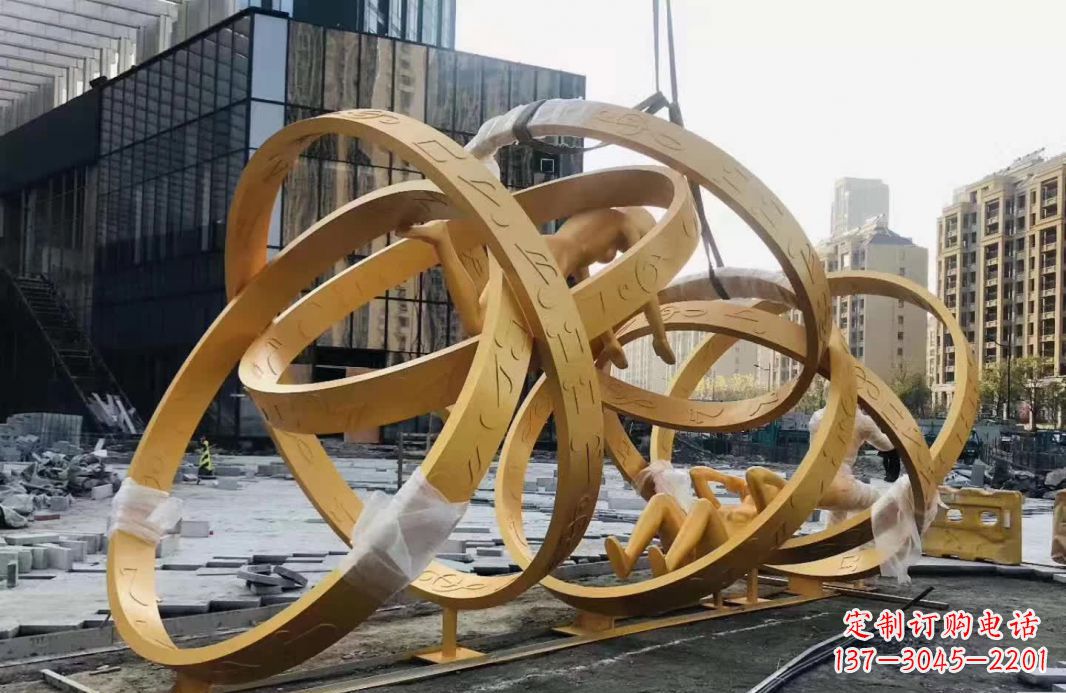 威海不锈钢音符运动人物雕塑艺术融合音乐