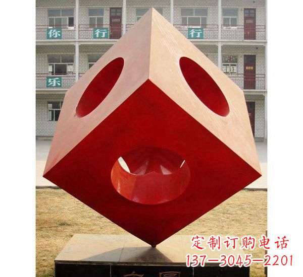 威海不锈钢魔方雕塑展现精致与艺术