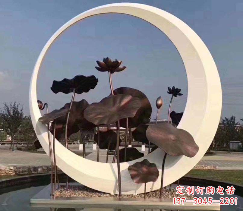 威海环绕荷香不锈钢圆环雕塑