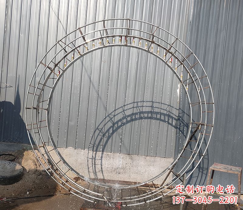 威海圆环的美——不锈钢景观雕塑