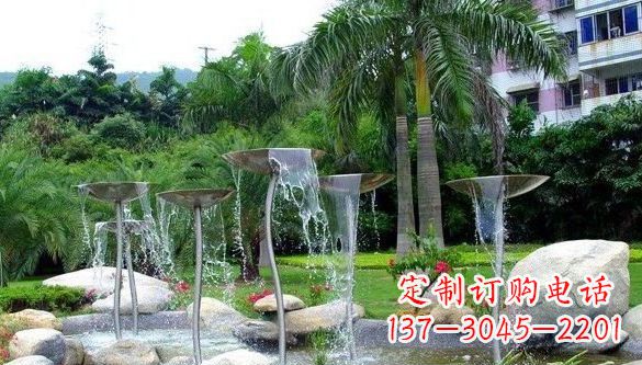 威海不锈钢喷泉雕塑——艺术之美