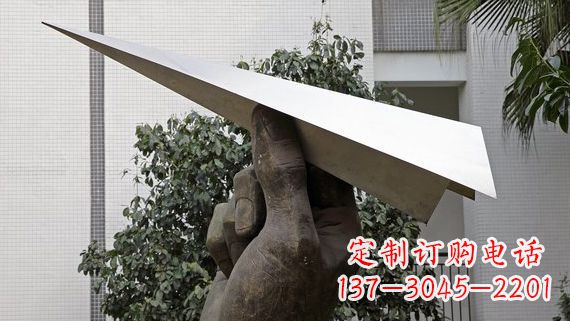 威海不锈钢纸飞机雕塑令人惊叹的艺术绝活