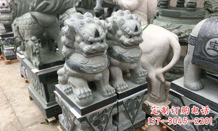 威海瑞士狮子门口雕塑