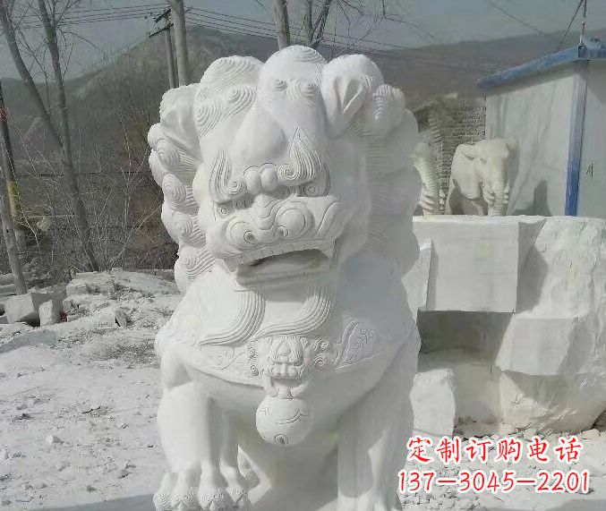 威海狮子雕塑踩绣球石狮子寺庙的独特景观
