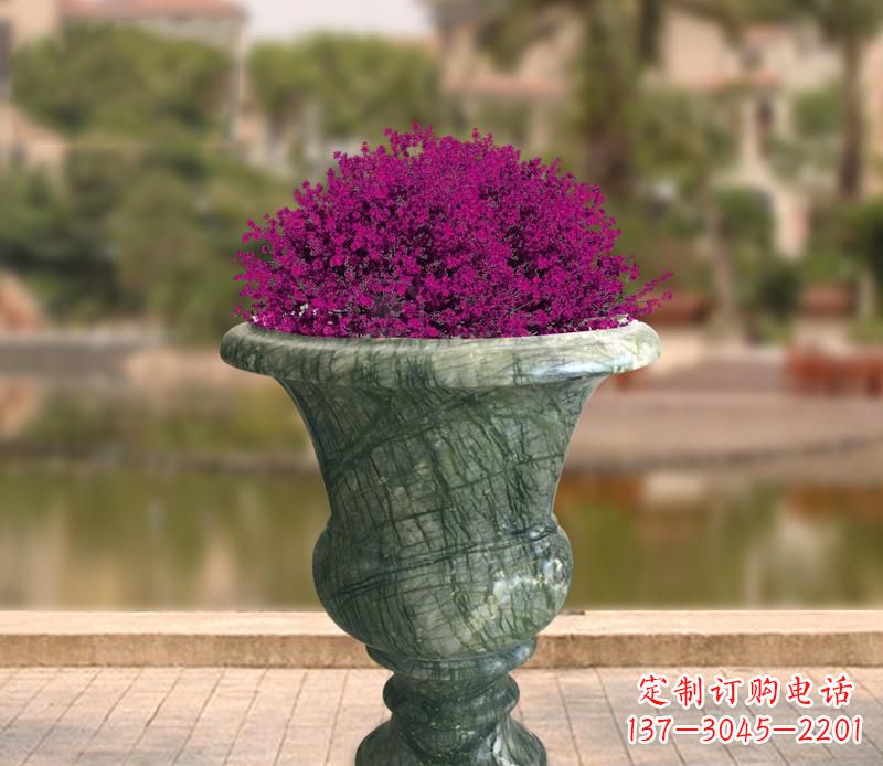 威海白玉景观花盆雕塑让你的景观更加美观