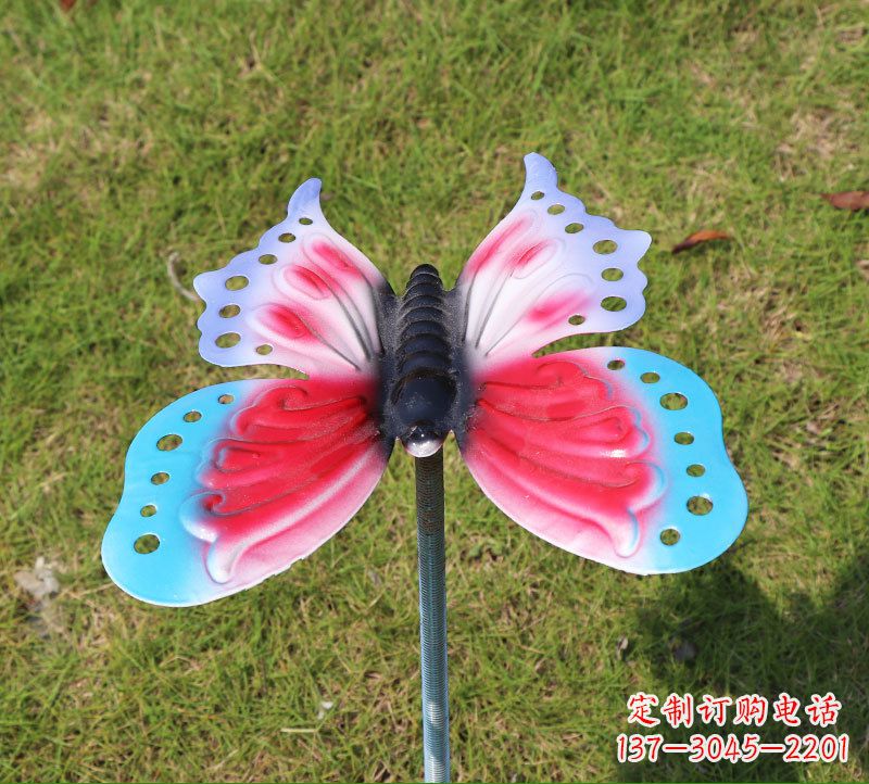 威海草坪动物不锈钢蝴蝶插件雕塑