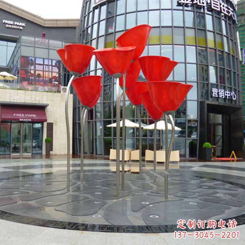 威海玫瑰雕塑点缀城市景观的绚烂之美