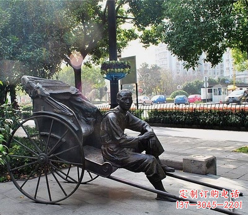 威海城市接头黄包车夫铜雕——记录城市历史的缩影