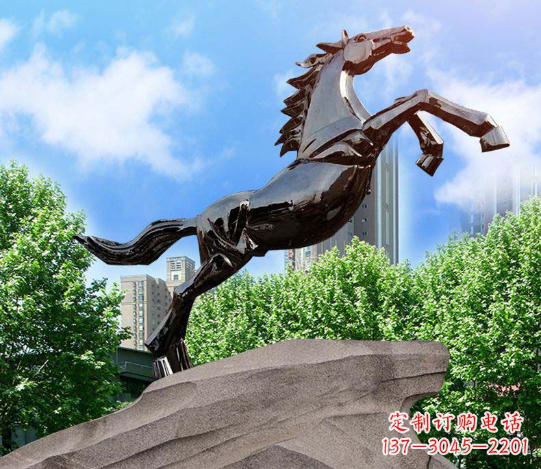 威海镜面不锈钢奔马雕塑给城市增添灵气