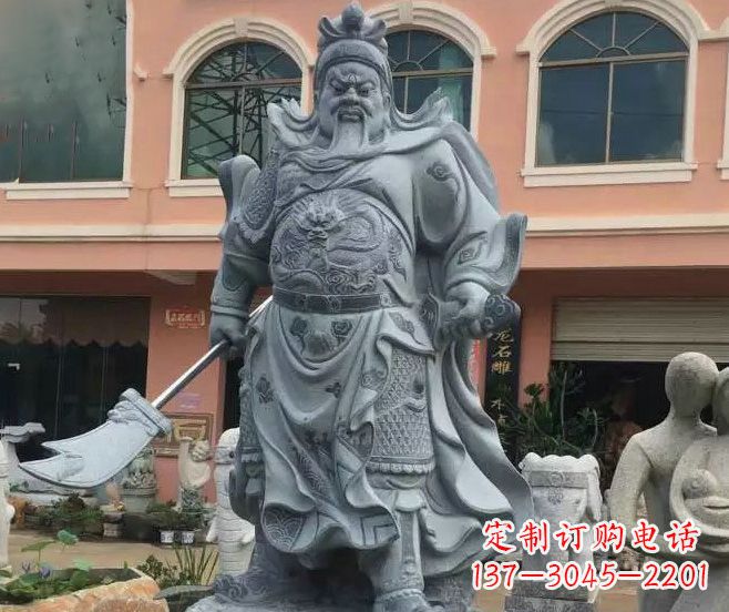 威海神秘的关公石雕