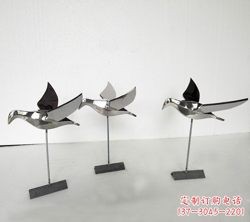威海抽象的展翅鸽子不锈钢插件公园草坪草丛动物雕塑
