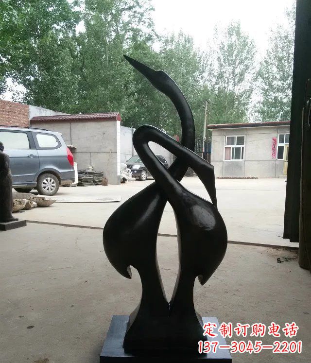 威海抽象天鹅景观动物铜雕