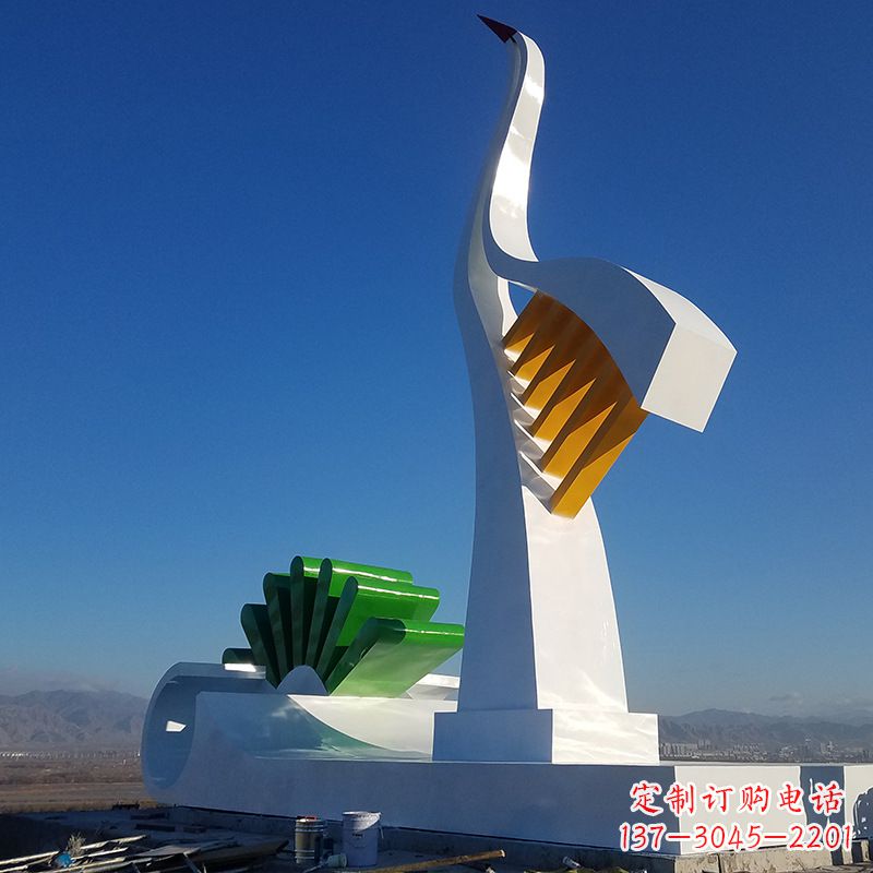 威海抽象仙鹤雕塑