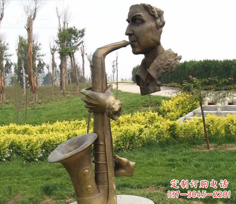 威海萨克斯雕塑艺术的精美表现