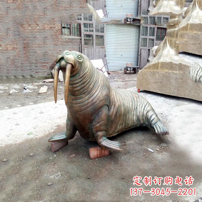 威海纯铜海豹雕塑