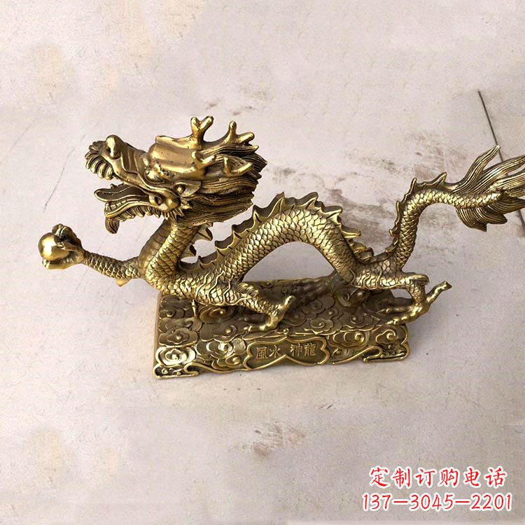 威海纯铜龙生肖动物雕塑艺术的精髓