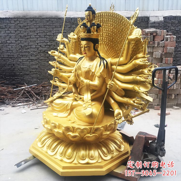 威海精美纯铜千手观音雕塑