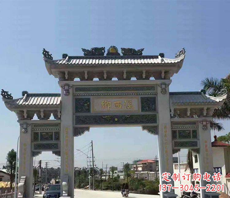 威海石牌坊雕塑——缅怀深厚的历史情谊