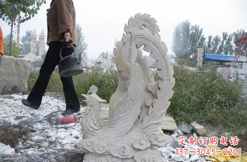 威海凤凰雕塑传承瑰丽的古老文化