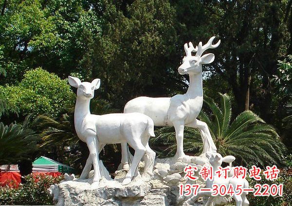 威海雕塑艺术——大理石公园小鹿石雕