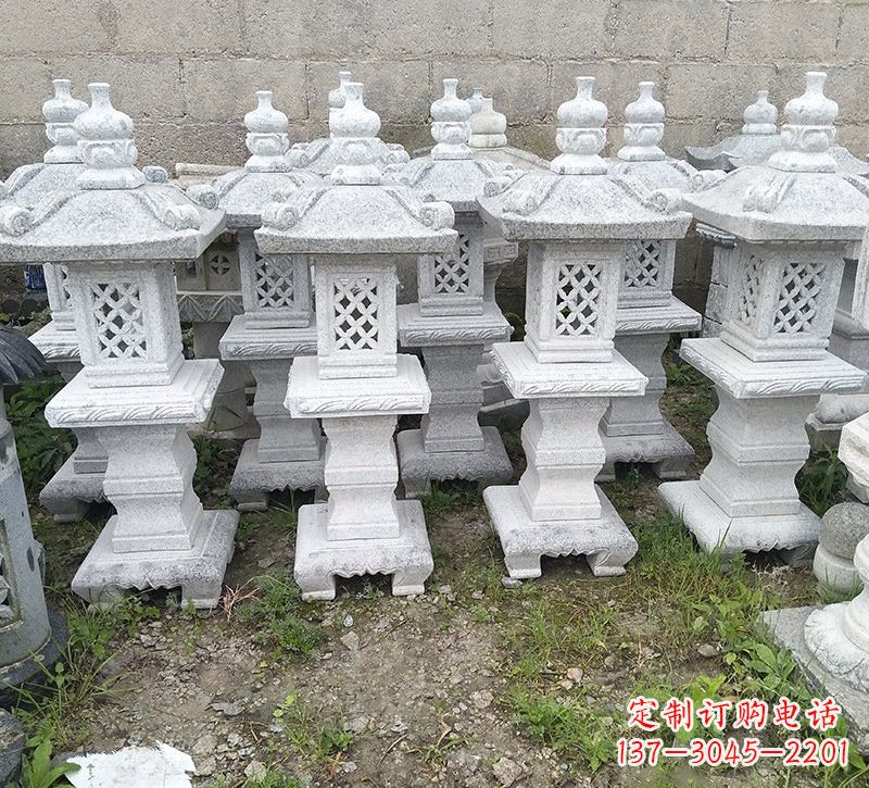 威海精美大理石石灯雕塑