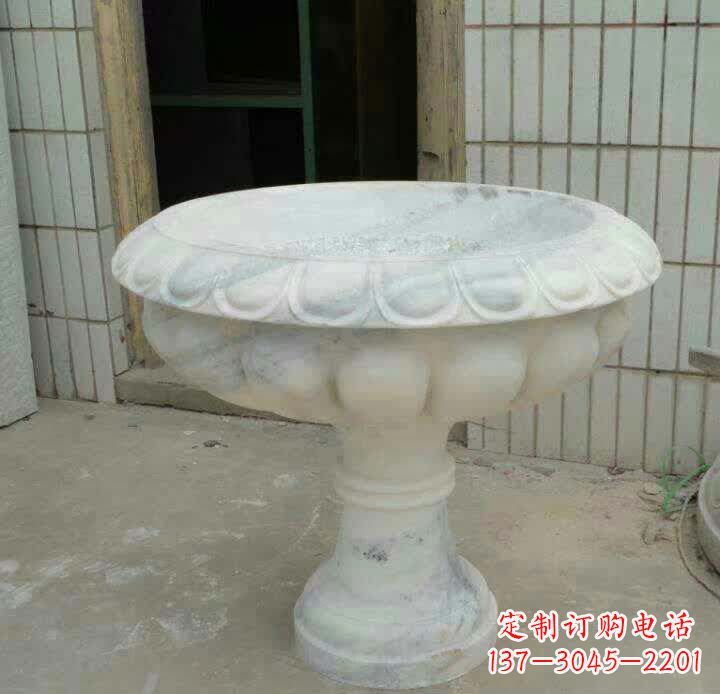 威海大理石花盆雕塑精美绝伦,艺术风采