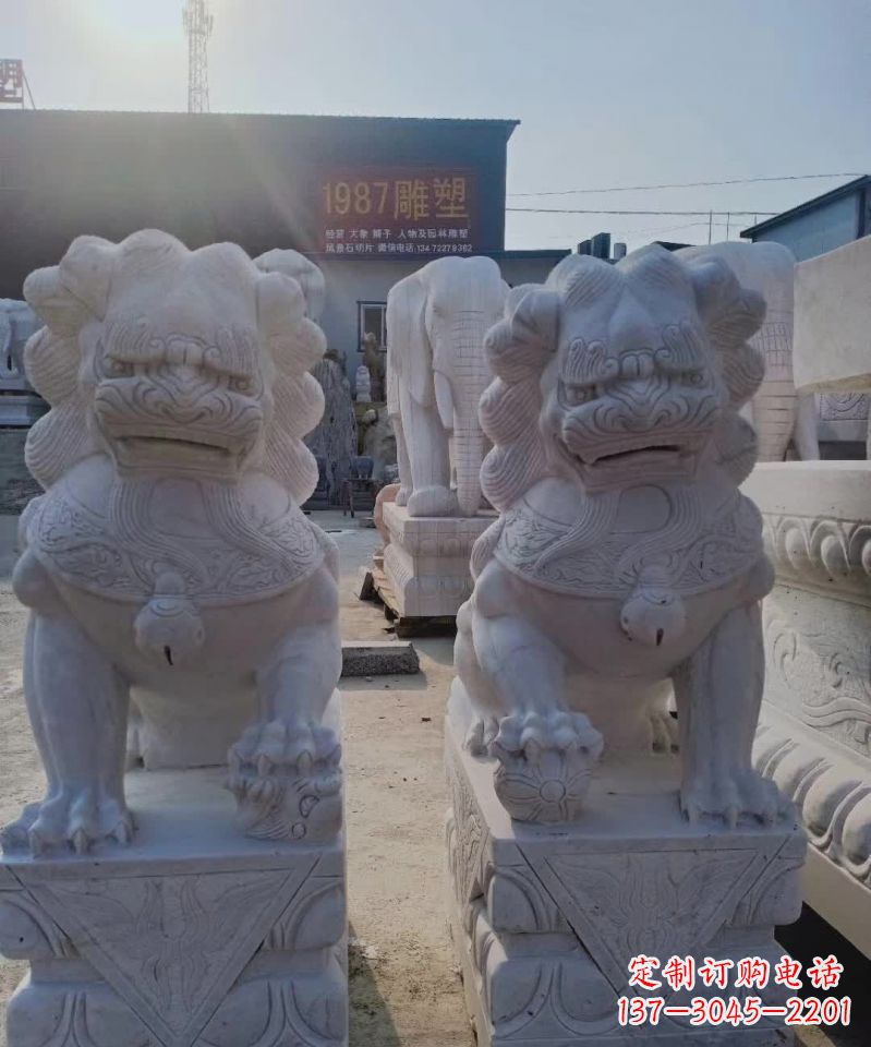 威海大理石狮子雕塑,象征威严
