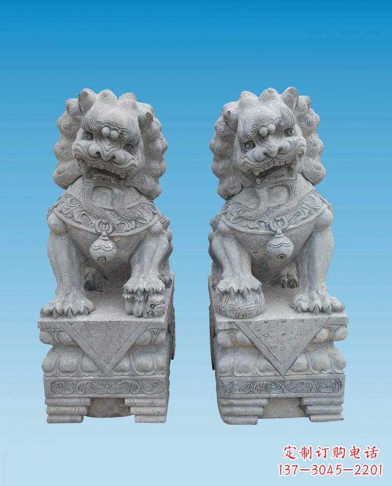 威海精致雕刻的大理石狮子雕塑