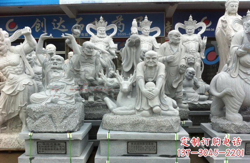 威海大理石坐式罗汉禅修雕塑