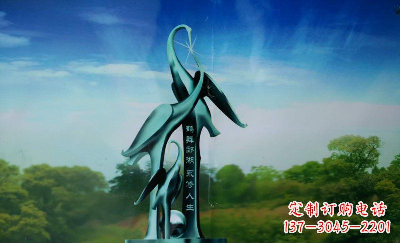 威海大型不锈钢仙鹤城市雕塑