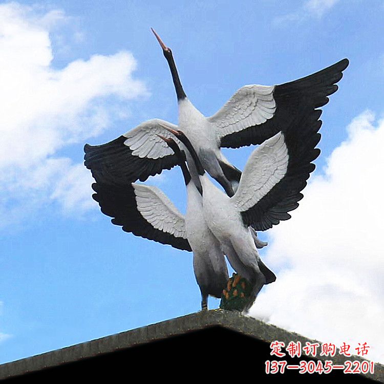 威海仙鹤玻璃钢景观动物雕塑