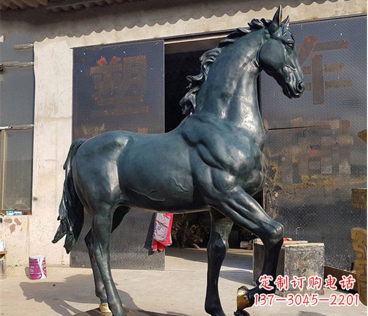 威海中领雕塑大型公园铸铜马雕塑