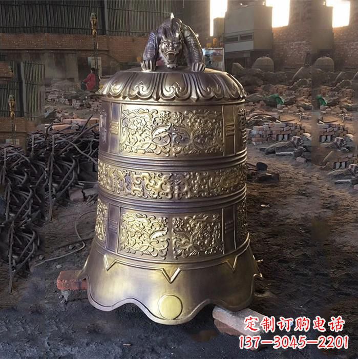 威海悠久历史的铜钟雕塑——传承无声的魅力