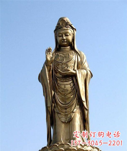 威海大型立式铜观音雕塑