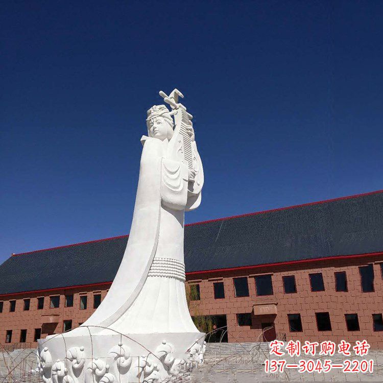 威海中国古代四大美女之王昭君出塞石雕塑