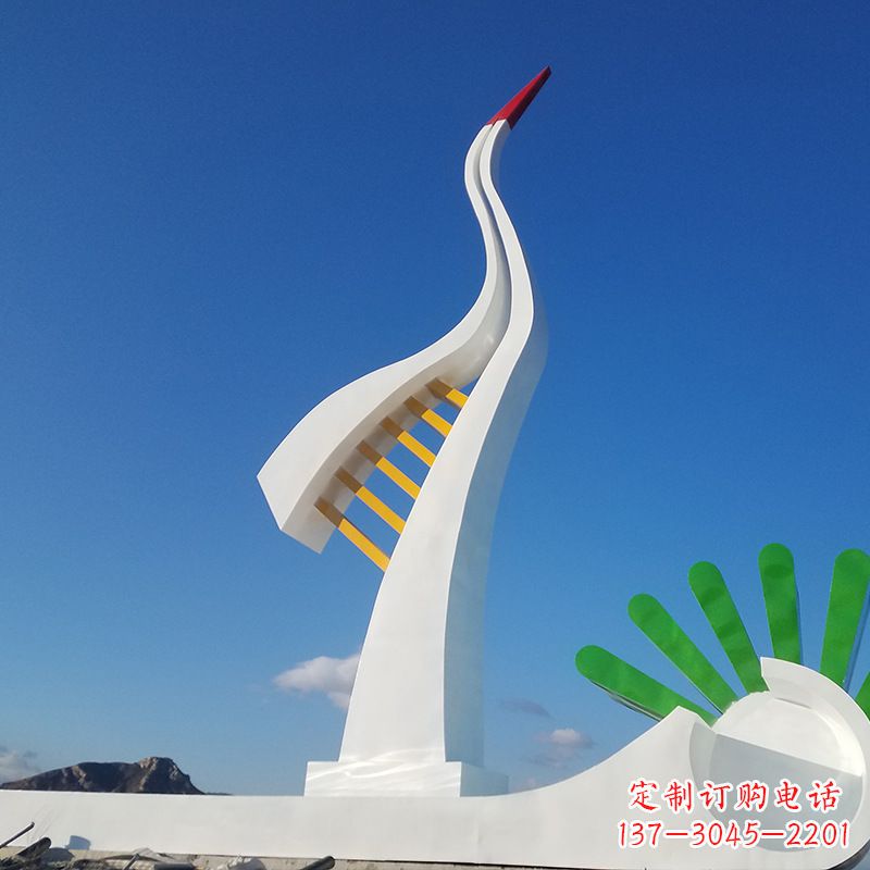 威海珍贵雅致的丹顶鹤雕塑