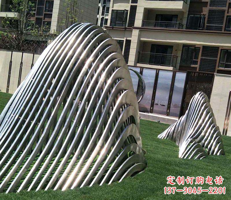 威海电镀不锈钢艺术假山雕塑