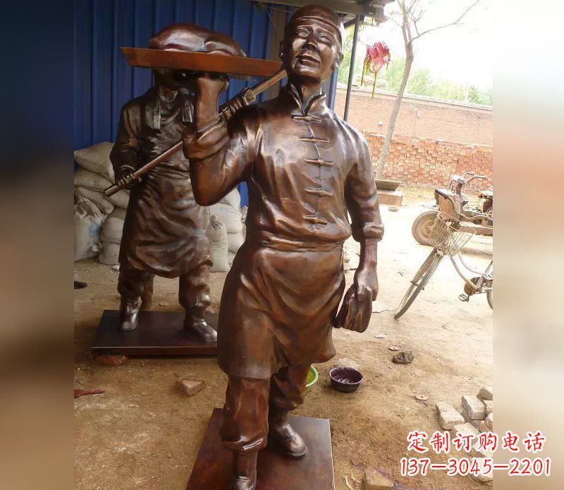 威海店小二铜雕,精美绝伦,永传佳话