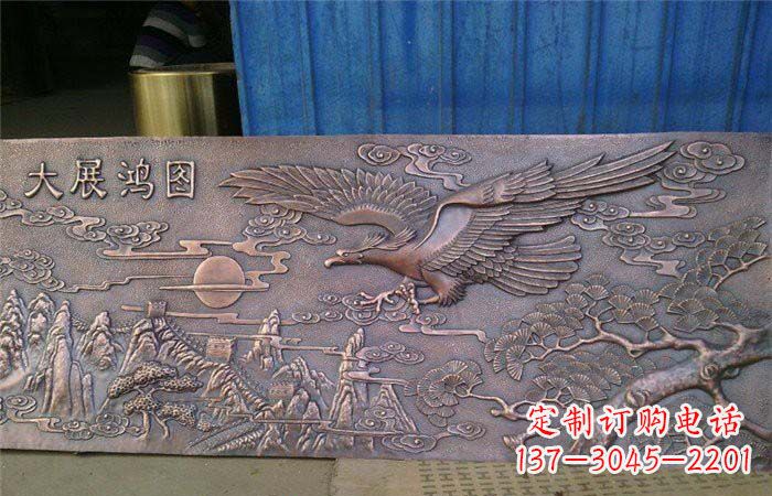 威海宏图大展老鹰锻铜浮雕