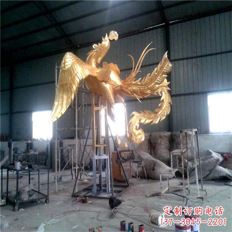 威海锻铜精美凤凰雕塑