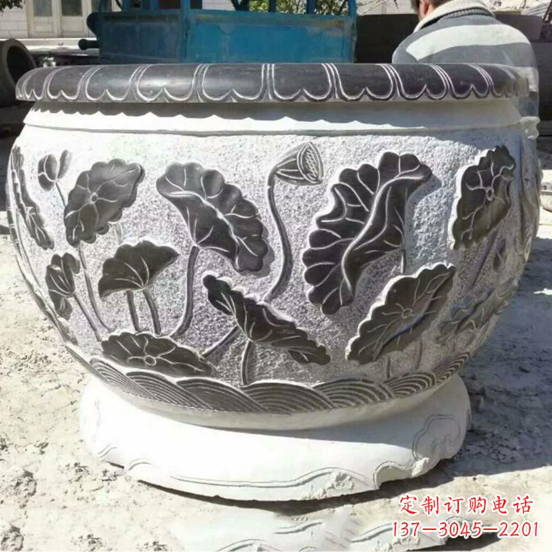 威海青石古水缸雕塑