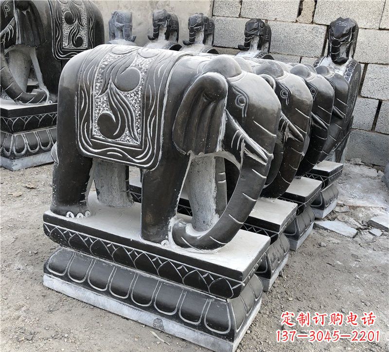 威海仿古青石大象雕塑