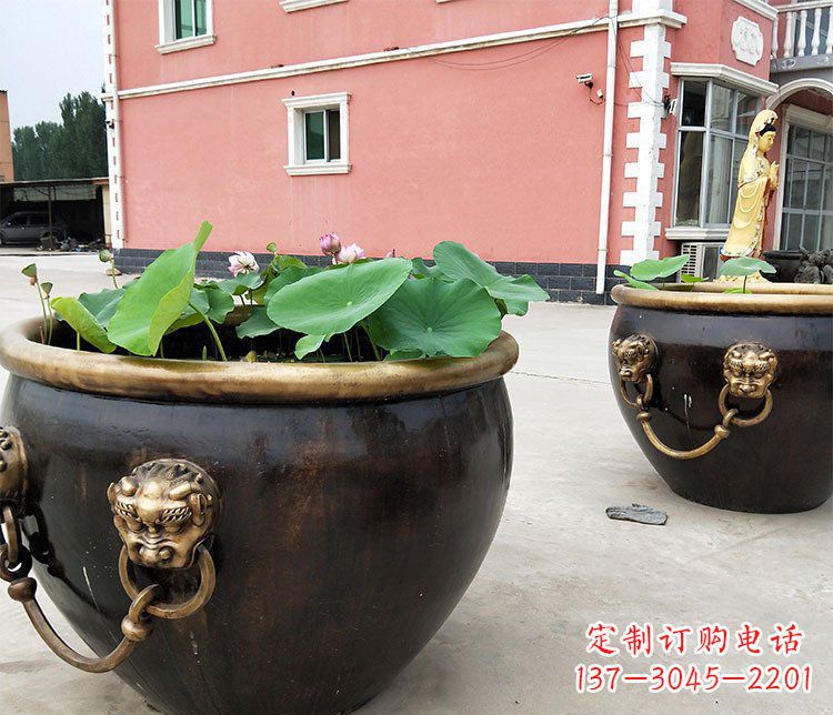 威海精美铜雕狮子头水缸