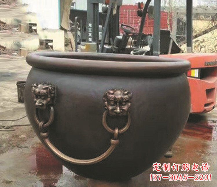 威海非凡形态的铜雕狮子头水缸