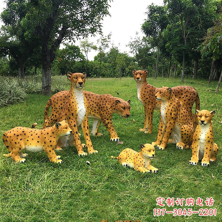 威海精美玻璃钢豹雕塑